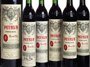 botellas de vino-petrus